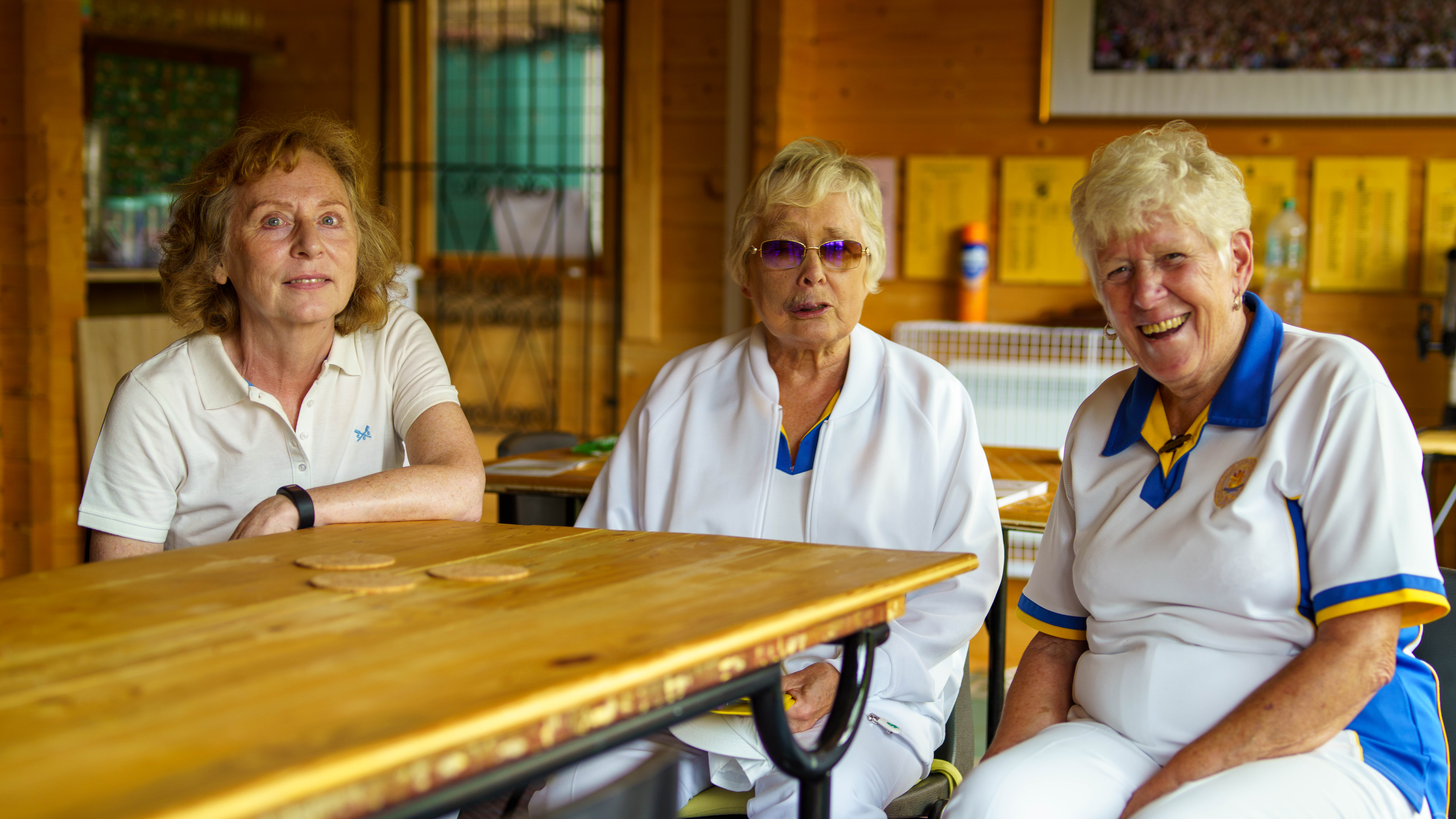 Francis Drake Bowls Club, Hilly Fields, Brockley, SE4 1QE. Presidents Cup, Yvonne and Sylvia with marker Jill
