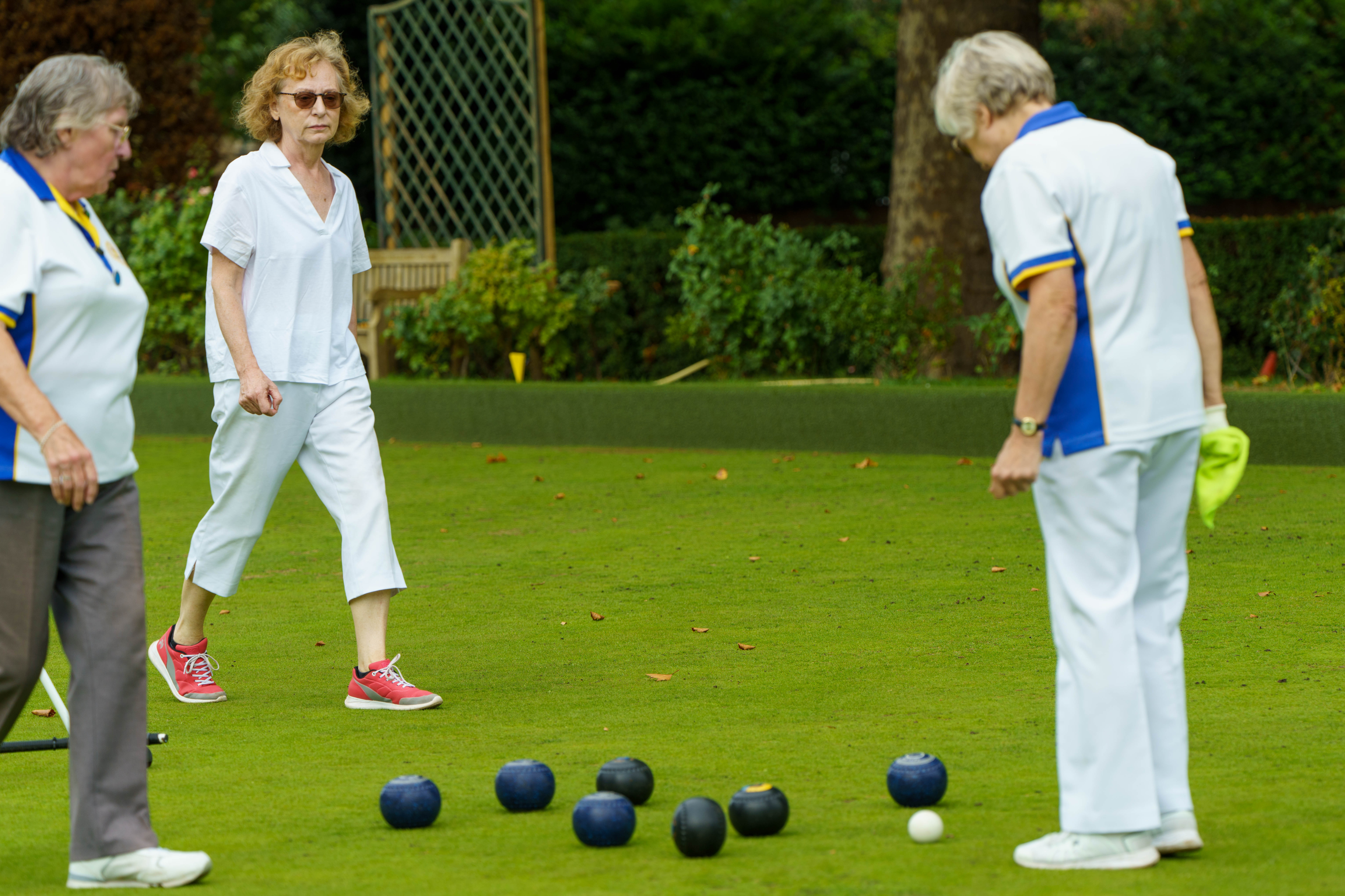 Francis Drake Bowls Club, Hilly Fields, Brockley, SE4 1QE. Ladies Championship