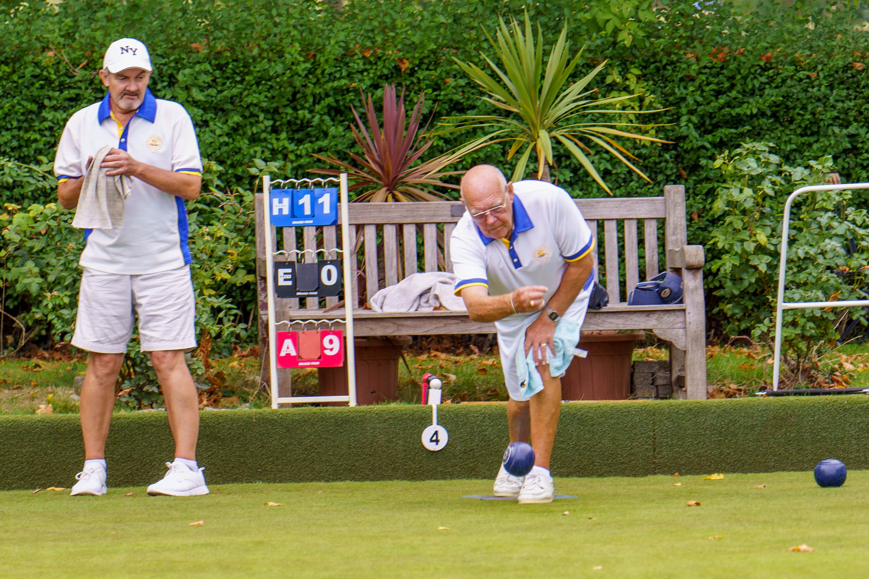 Francis Drake Bowls Club, Hilly Fields, Brockley, SE4 1QE. 100-up