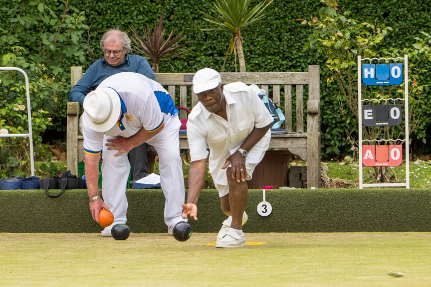 Francis Drake Bowls Club, Hilly Fields, Brockley, SE4 1QE. Ladywell