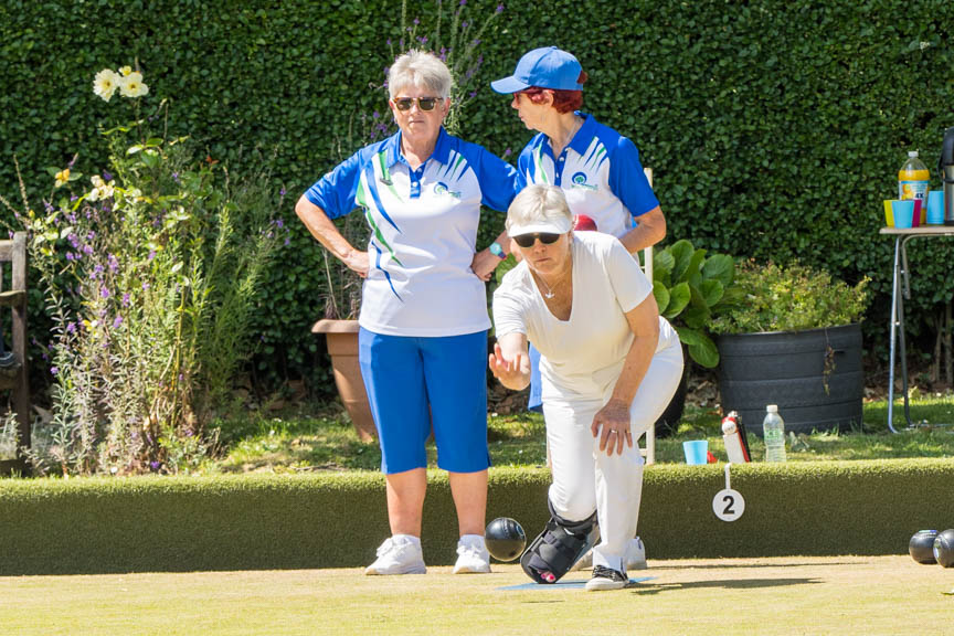Francis Drake Bowls Club, Hilly Fields, Brockley, SE4 1QE. Queensmead