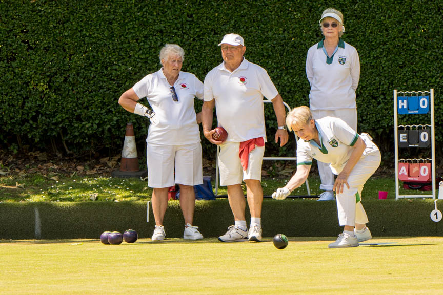 Francis Drake Bowls Club, Hilly Fields, Brockley, SE4 1QE. South Hill Wood