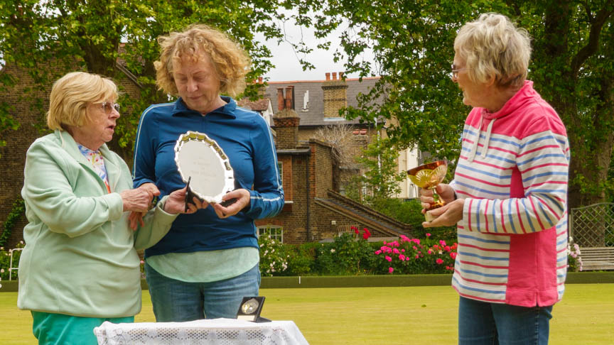 Francis Drake Bowls Club, Hilly Fields, Brockley, SE4 1QE. 