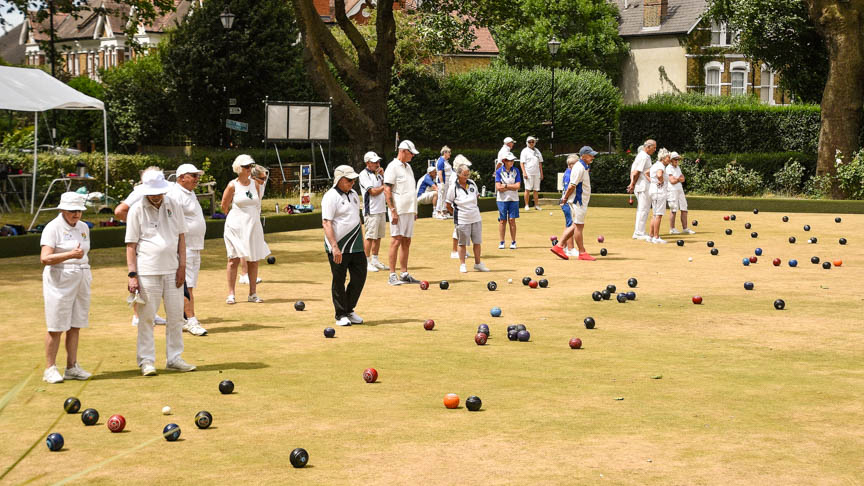 Francis Drake Bowls Club, Hilly Fields, Brockley, SE4 1QE. 