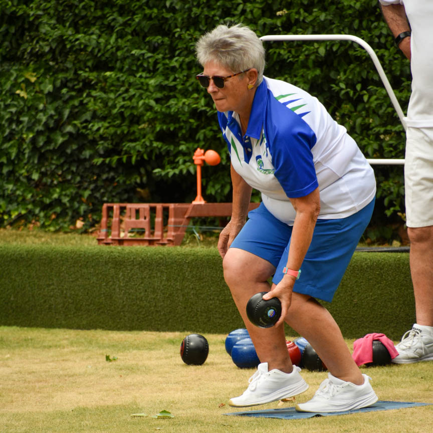 Francis Drake Bowls Club, Hilly Fields, Brockley, SE4 1QE. 