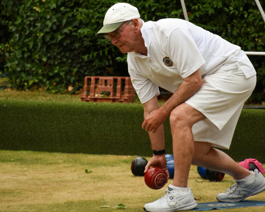 Francis Drake Bowls Club, Hilly Fields, Brockley, SE4 1QE. 