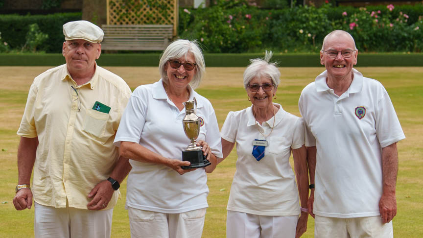 Francis Drake Bowls Club, Hilly Fields, Brockley, SE4 1QE. 
