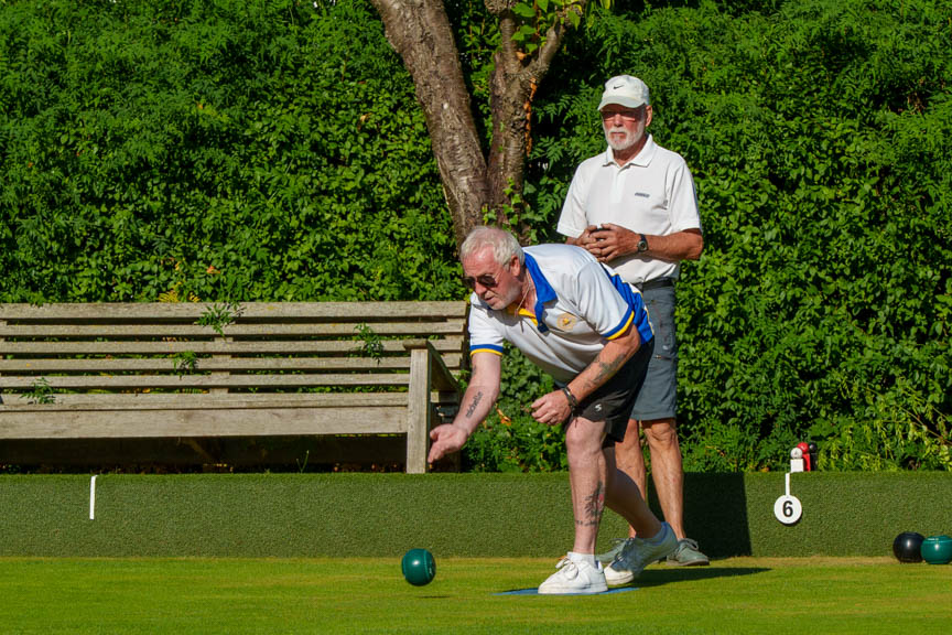 Francis Drake Bowls Club, Hilly Fields, Brockley, SE4 1QE. 