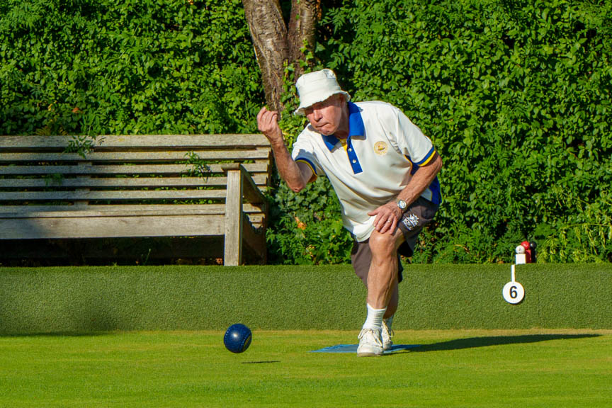 Francis Drake Bowls Club, Hilly Fields, Brockley, SE4 1QE. 