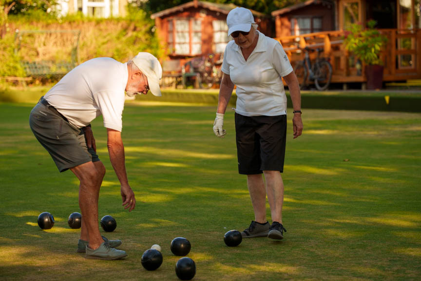 Francis Drake Bowls Club, Hilly Fields, Brockley, SE4 1QE. 