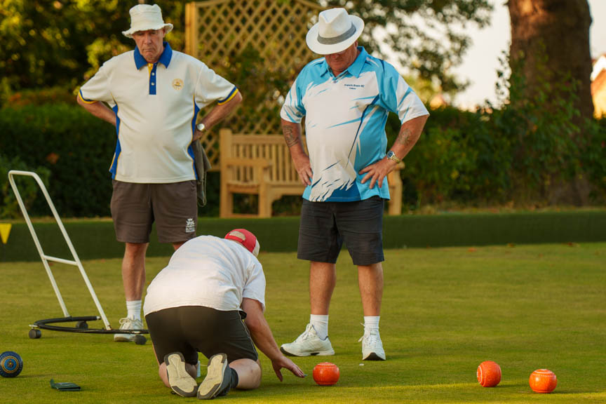 Francis Drake Bowls Club, Hilly Fields, Brockley, SE4 1QE. 