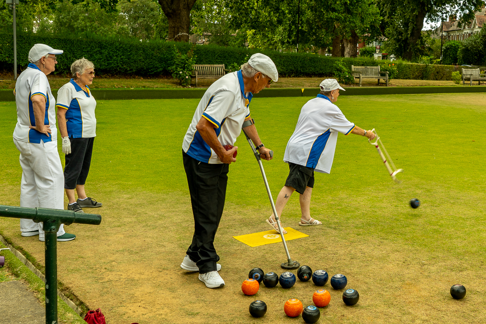 Francis Drake Bowls Club, Hilly Fields, Brockley, SE4 1QE. 