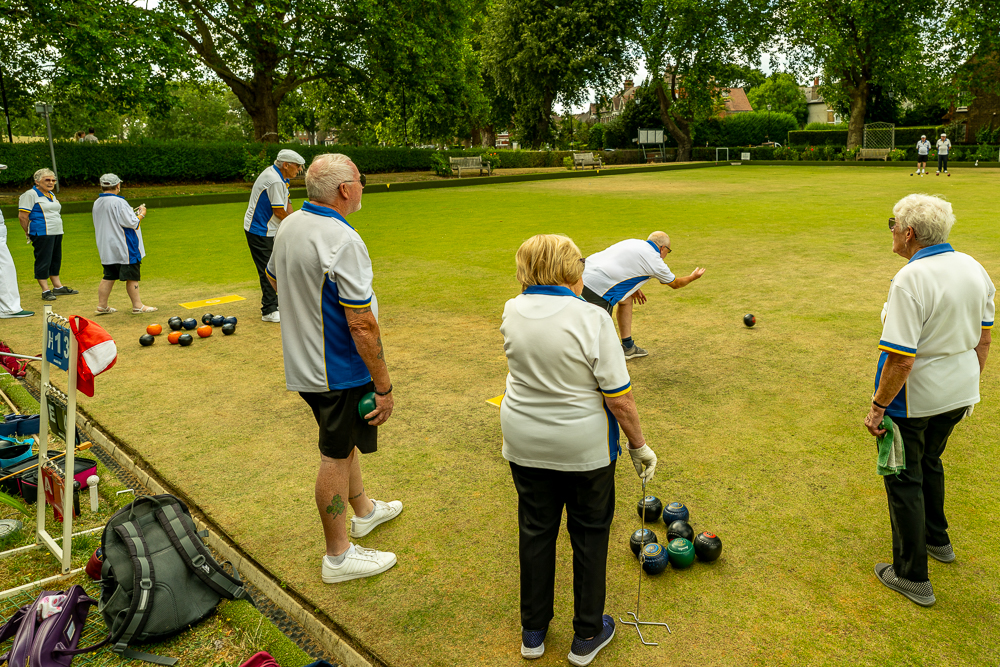 Francis Drake Bowls Club, Hilly Fields, Brockley, SE4 1QE. 