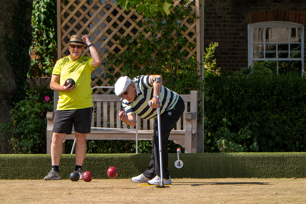 Francis Drake Bowls Club, Hilly Fields, Brockley, SE4 1QE. 