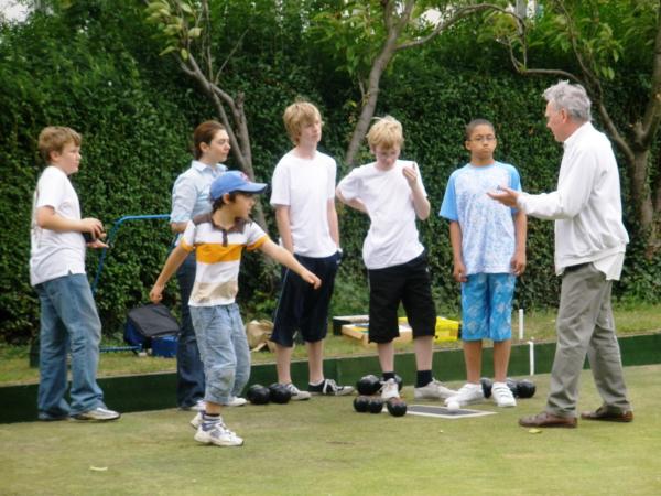 Francis Drake Bowls Club, Hilly Fields, Brockley, SE4 1QE. FDBC stars of 2015 ponder life and bowls