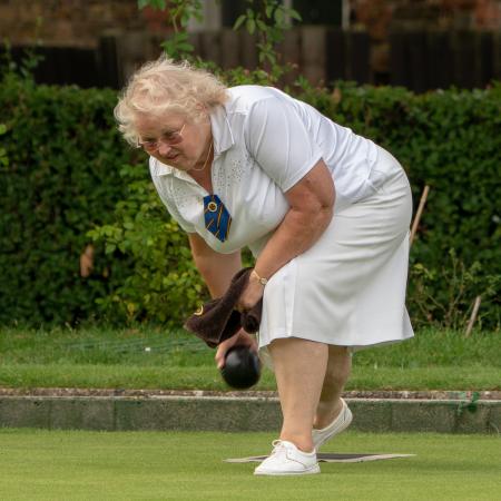 Francis Drake Bowls Club, Hilly Fields, Brockley, SE4 1QE. 