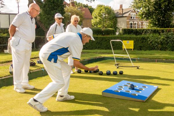Francis Drake Bowls Club, Hilly Fields, Brockley, SE4 1QE. 